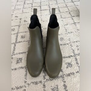 Target Rain Boots